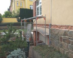 Začalo se u garáže U vjezdu do garáže